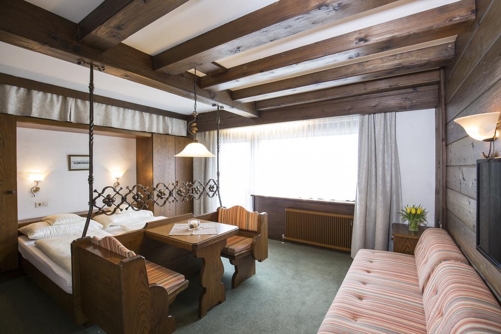 Hotel Altmuensterhof Εξωτερικό φωτογραφία